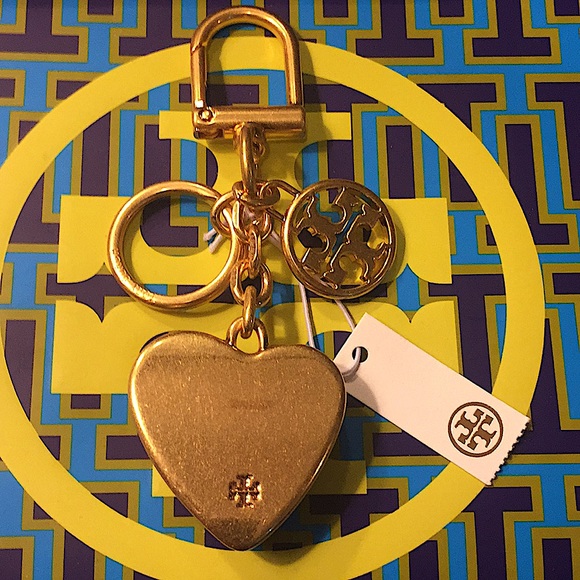 TORY BURCH - LOGO HEART KEYCHAIN / BAG CHARM (NWT) - Picture 5 of 13